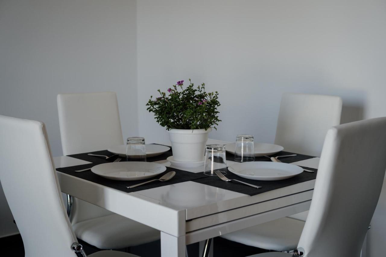 Domus Residence - Cicerone - Бари Екстериор снимка